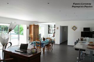  Villa à vendre 4 pièces 160 m²