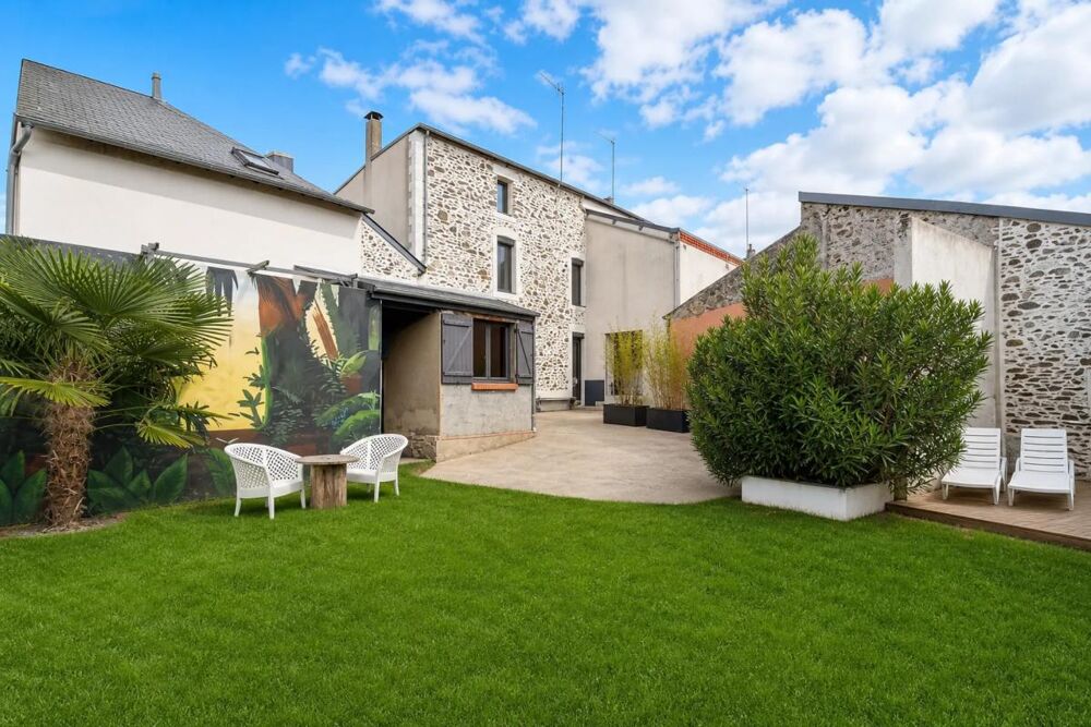 Vente Maison Charmante maison de 185 m² à Montrevault-sur-Èvre Montrevault sur evre