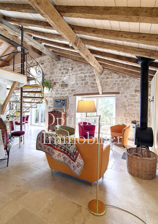  Maison � vendre 7 pi�ces 282 m�