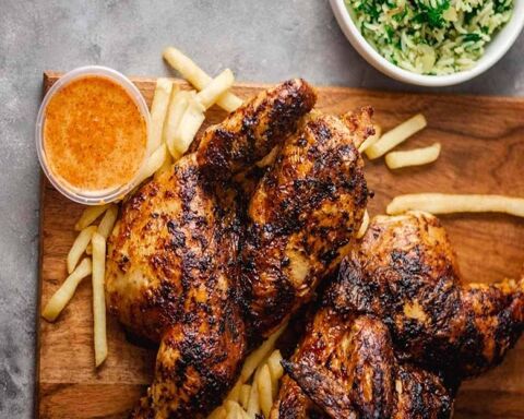 SAINTE-ANNE - Emplacement exceptionnel - Proche plages - Fonds de commerce restauration/rotisserie sur place et à emporter 125000 97180 Sainte anne