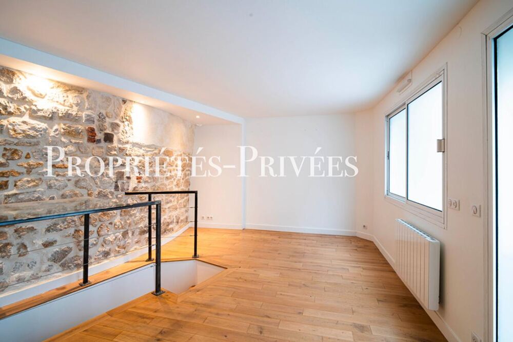Vente Appartement Appartement de 58 m² en souplex - Paris 10e Paris 10