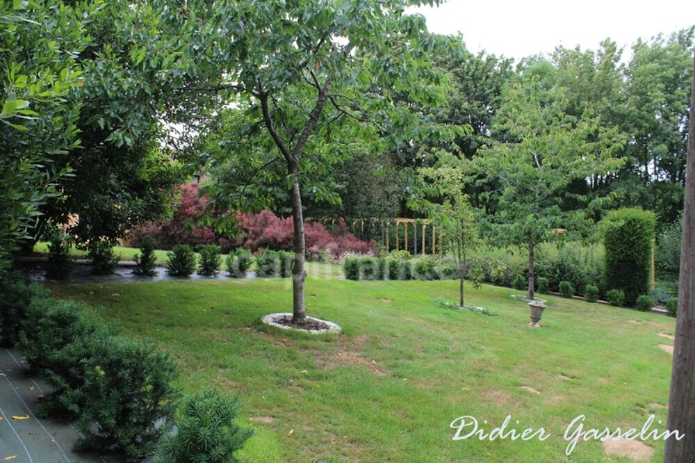 2 Maisons à vendre 10 pièces (72)