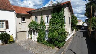  Maison � vendre 9 pi�ces 260 m�
