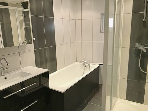  Appartement � louer 4 pi�ces 109 m�