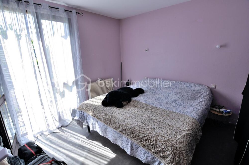 Vente Maison Au centre du village. Pavillon 4 chambres Norville