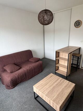  Appartement à louer 1 pièce 20 m²