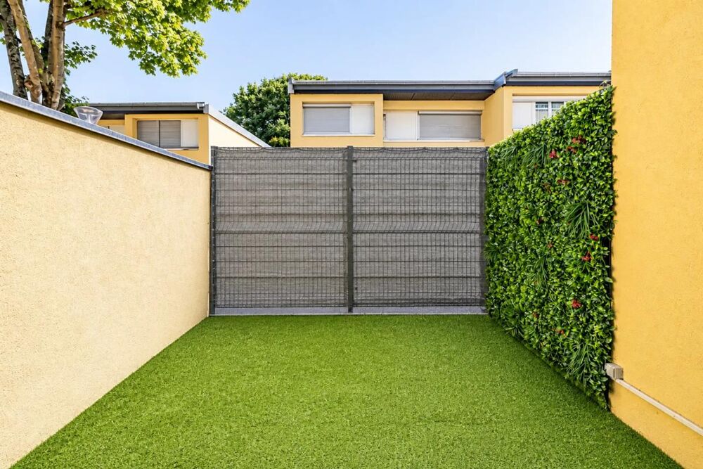 Duplex de 3 pièces de 68 m² à Massy-Terasse-cave - RER VERRIERE
