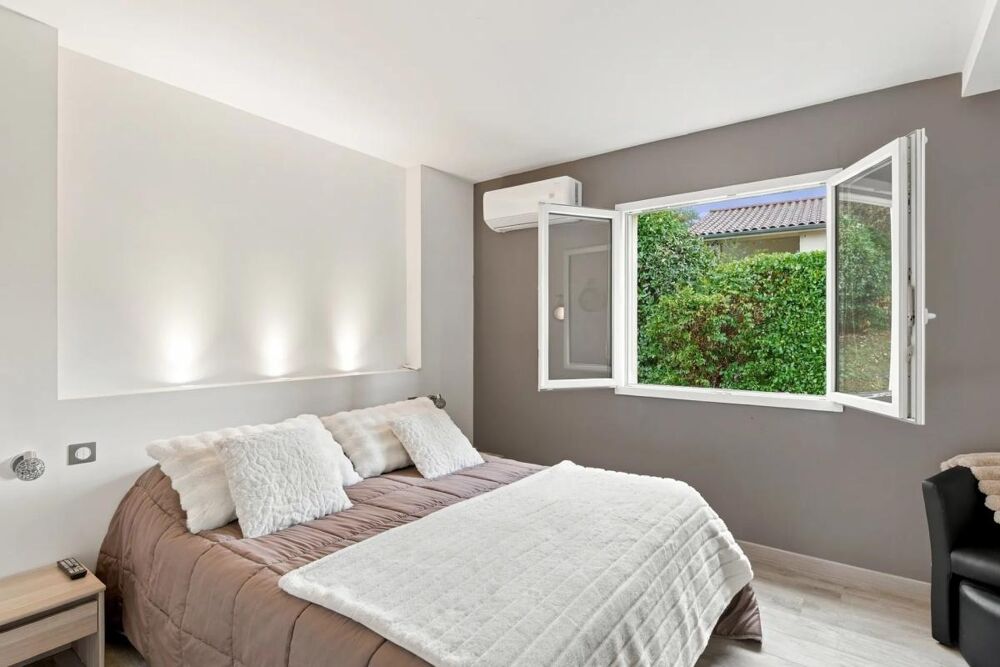 à vendre  Maison Chazay-d'Azergues (69380)