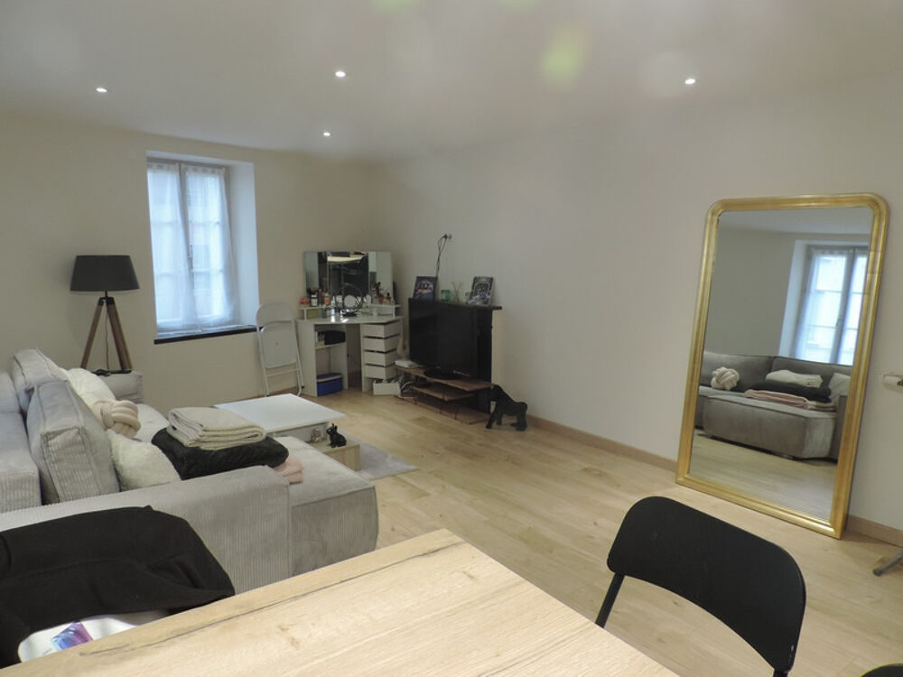 Dpt Ain (01), à vendre BOURG EN BRESSE, appartement T2 de 53,35 m² proximité FAC