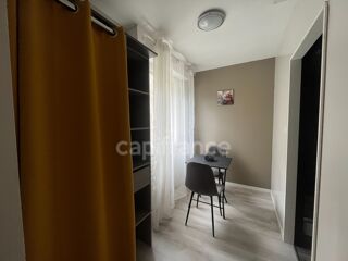  Maison à vendre 15 + pièces 472 m²