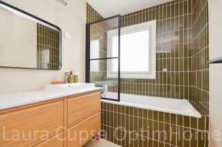  Appartement à vendre 7 pièces 121 m²