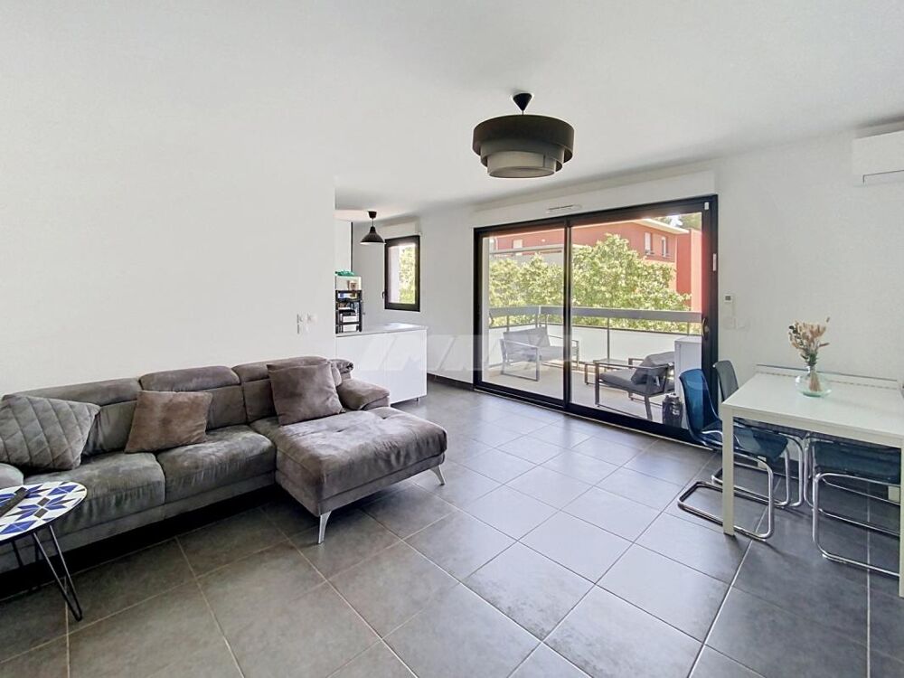 Marseille 13010  Appartement T3 lumineux avec terrasse, ascenseur et prestations récentes