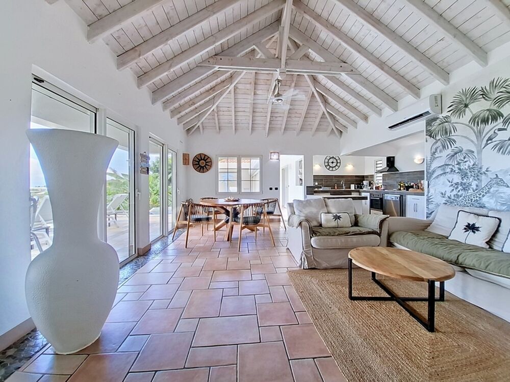 SUPERBE VILLA AVEC VUE MER PANORAMIQUE À VENDRE SUR LES JARDINS DE LA BAIE ORIENTALE, SAINT-MARTIN (97150)