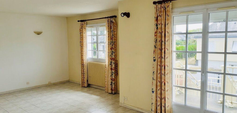 Maison Bauge 8 pièce(s) 168 m2