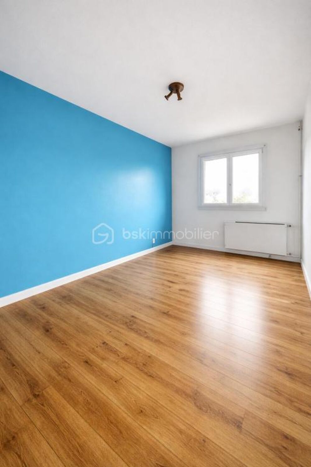 Vénissieux  Appartement T5 loué  Investissement rentable et sécurisé