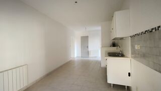 Vente Appartement Appartement rez de jardin à vendre 3 pièces GIVORS-Jardin-Cour Givors