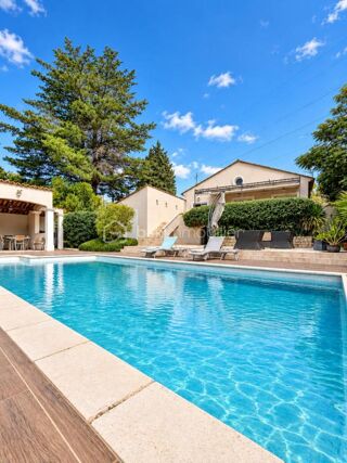 Villa à vendre 8 pièces 200 m²
