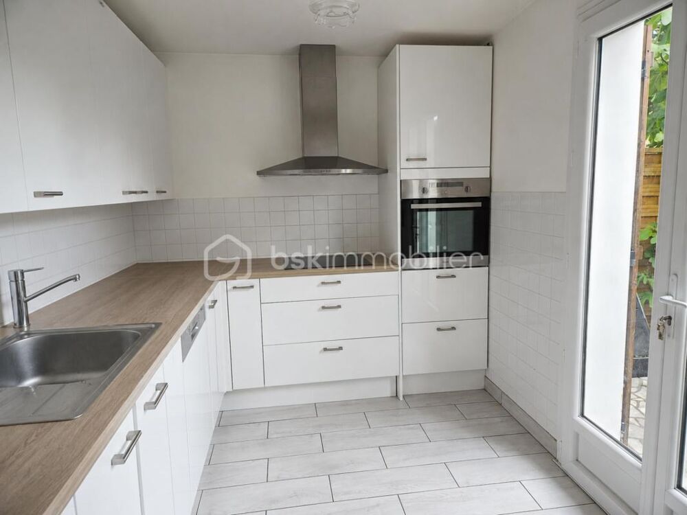 Location Maison Maison en location sur Pontault Combault Pontault combault