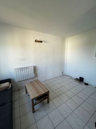  Appartement à louer 2 pièces 27 m²