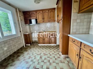  Maison � vendre 15 + pi�ces 275 m�