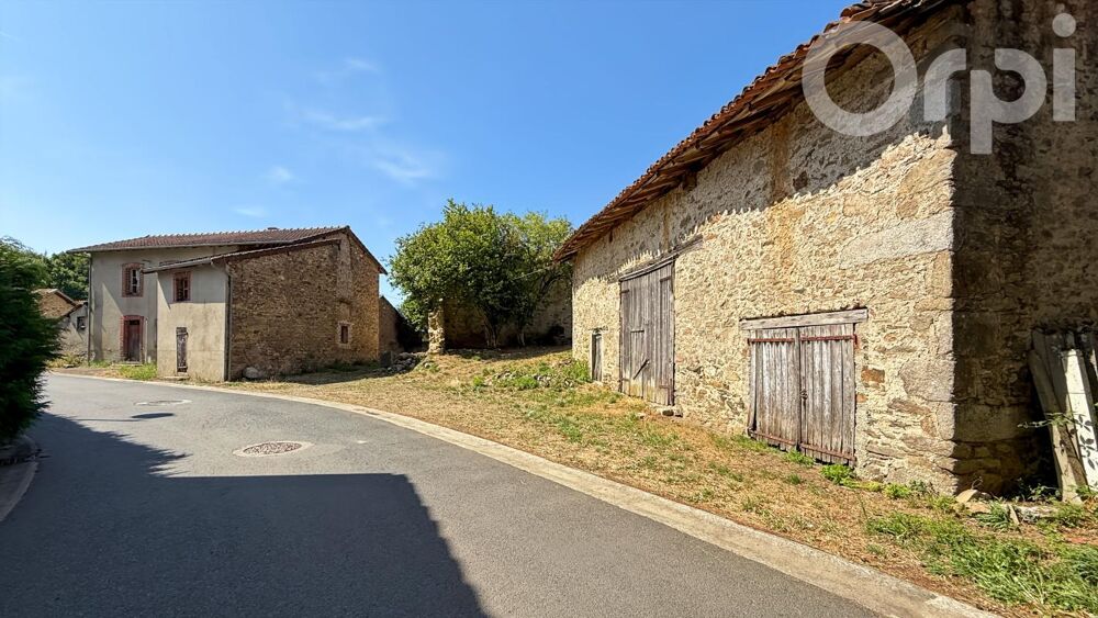 ? Maison à rénover avec ses 3 granges