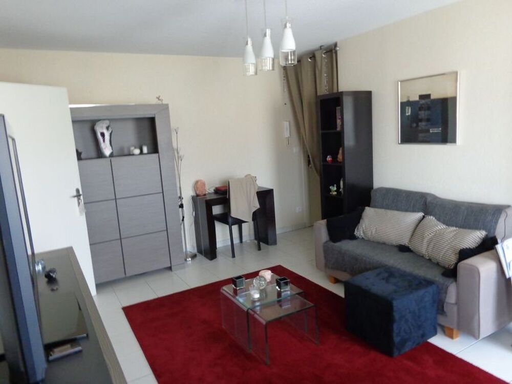 Location Appartement A LOUER T2 DANS RESIDENCE RECENTE AVEC ASCENSEUR Villefranche de rouergue