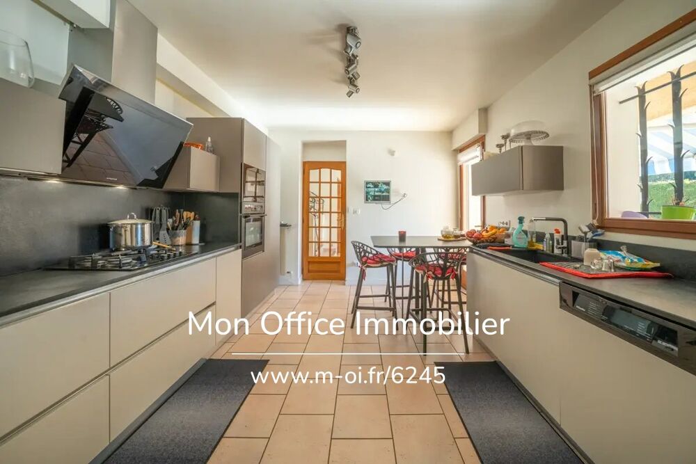 � vendre  Maison Cabri�s (13480)