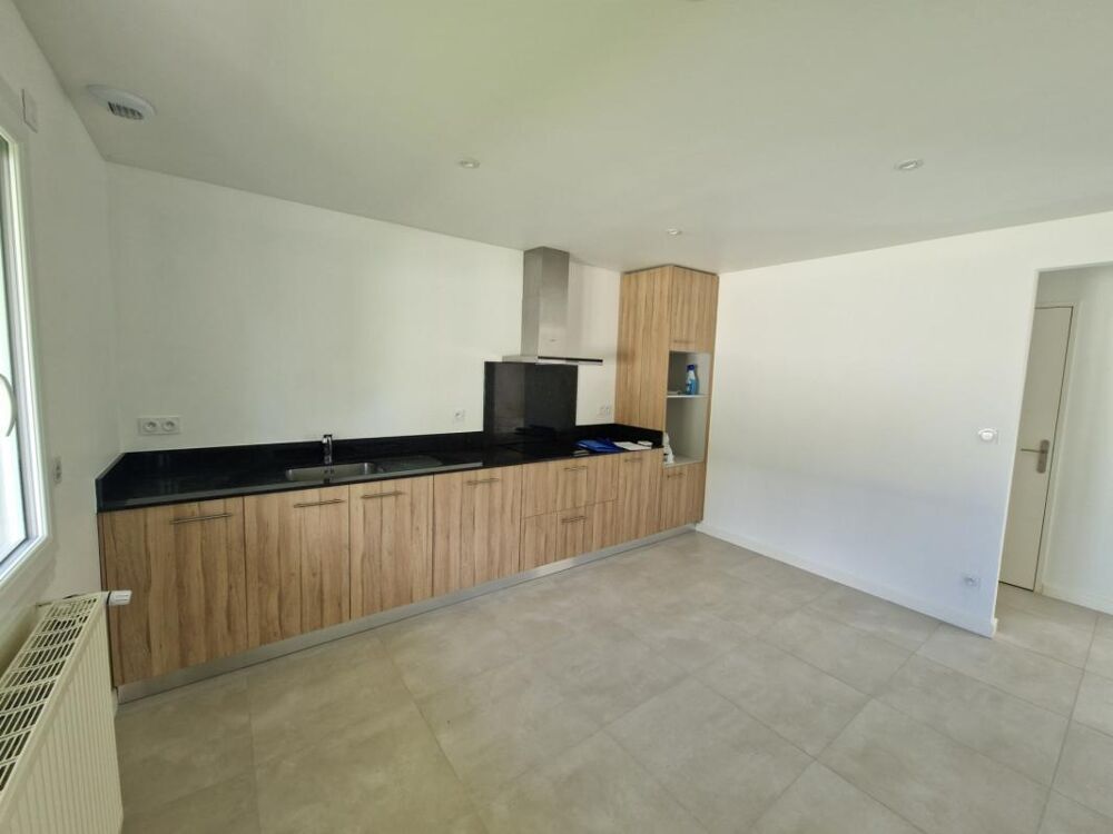 Maison entièrement rénovée 5 pièces CHATEAUDUN (28)