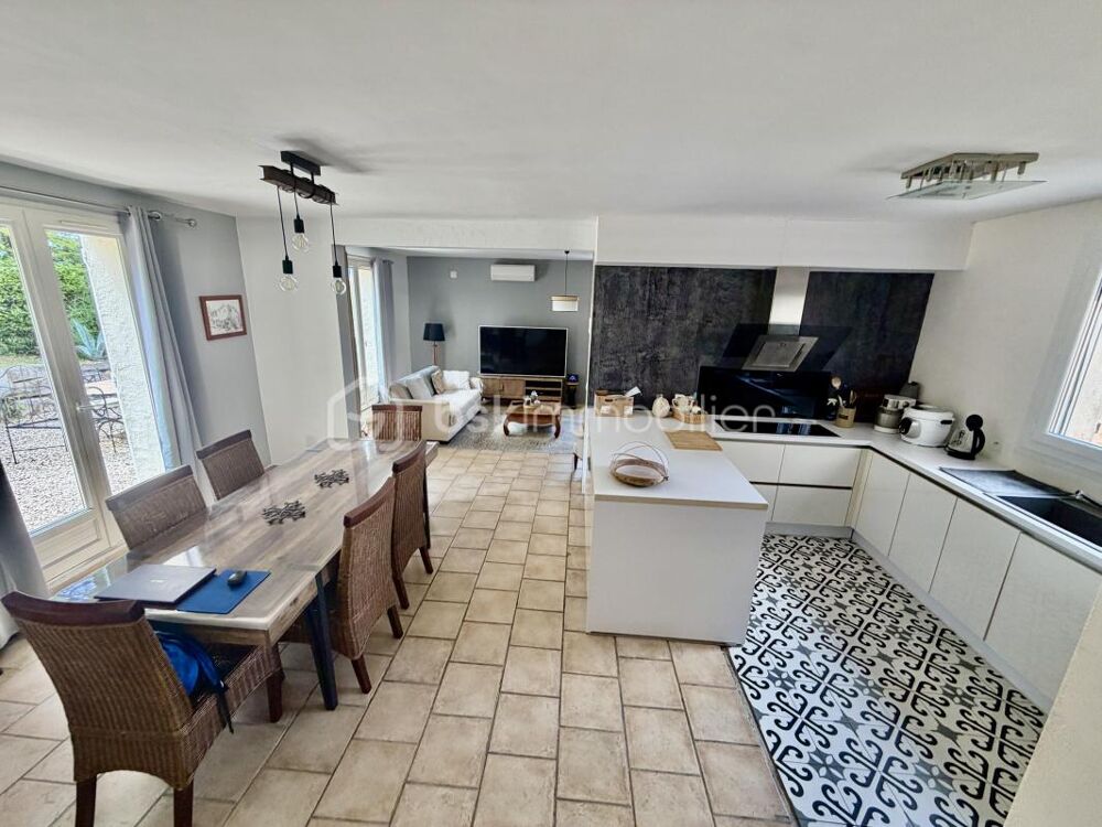 MAISON DE CARACTÈRE + APPARTEMENT INDÉPENDANT RENTABLE  SAINT-JULIEN-LES-ROSIERS