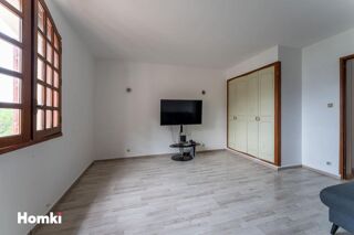 Vente Maison Maison/Villa T5 de 180 m² à Bellegarde 30127 Bellegarde