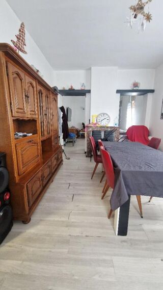  Maison  vendre 9 pices 190 m