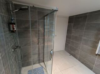  Appartement à louer 2 pièces 45 m²