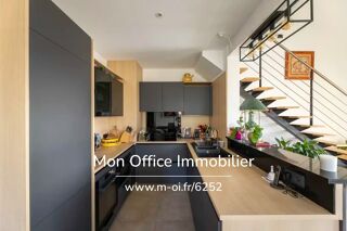  Duplex/triplex à vendre 5 pièces 105 m²