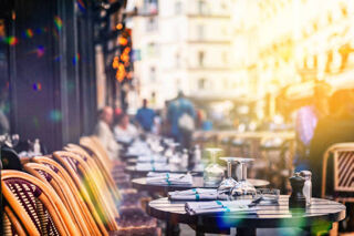   92300 LEVALLOIS PERRET : RESTAURANT 50 COUVERTS + TERRASSE 60 PLACES - EMPLACEMENT EXCEPTIONNEL Levallois perret