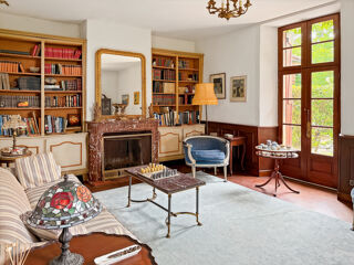  Propriété/château à vendre 13 pièces 358 m²