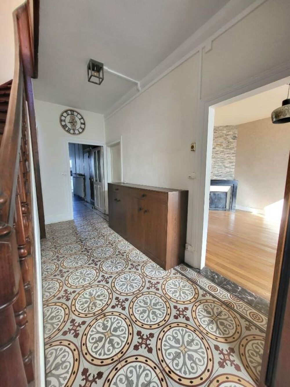 Maison de ville bourgeoise - 5 chambres - Grande grange et jardin paysagé