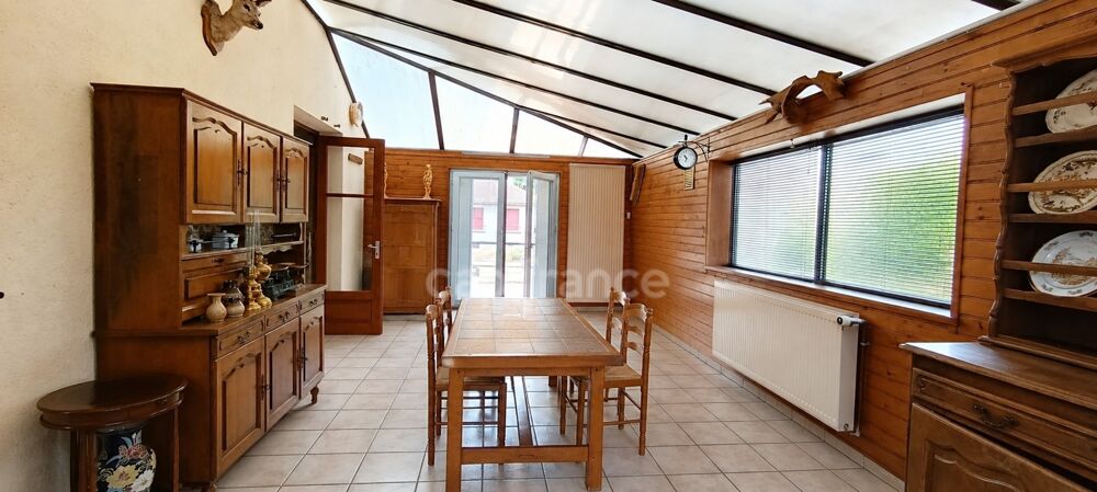Vente Maison Virginie MASSON Capifrance vous propose à CHABLIS - maison de 150m² environ - 4 chambres - sous sol Chablis