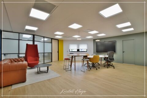 Local/bureau &agrave; vendre NANTES (44) Bureaux de 85 m2 - 2 stationnements 229000 44300 Nantes