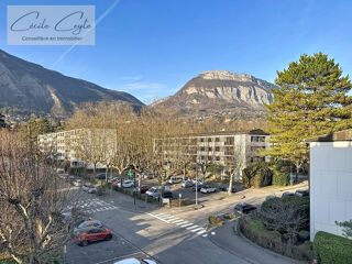  Appartement � vendre 5 pi�ces 74 m�