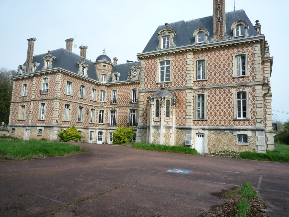 Vente Propriété/Château Dpt Seine et Marne (77), La Ferté sous Jouarre à vendre superbe propriété de 80 chambres sur son parc de 14,8 hectares Jouarre