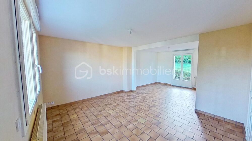 Plourin les Morlaix 29600  Morlaix - Maison familiale 3 chambres avec garage et terrain de 431 m²