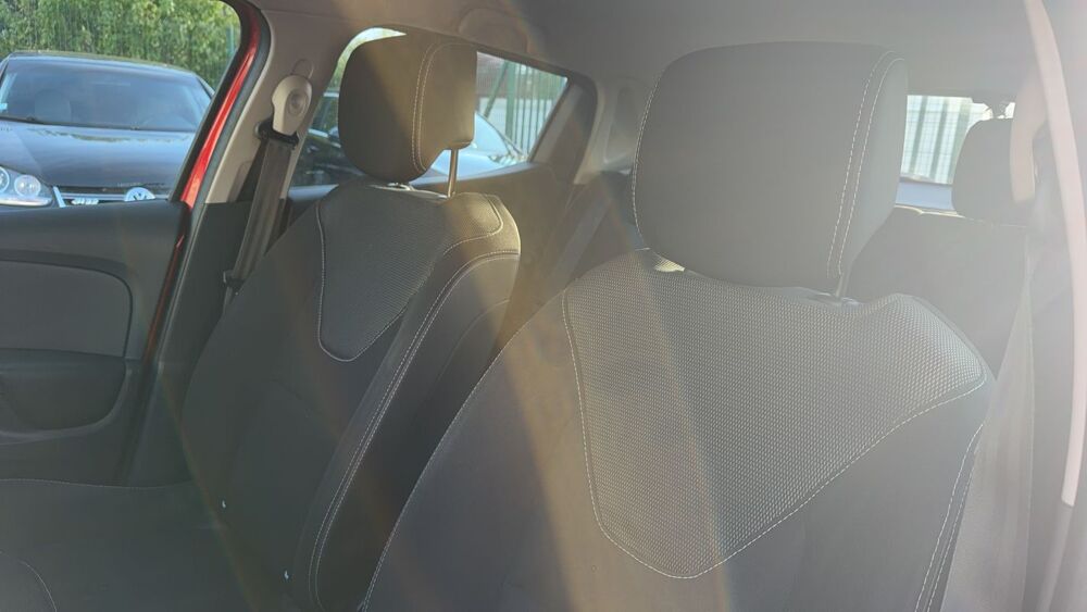 Clio 1.5 dCi 90 Business 2014 occasion 37230 Fondettes