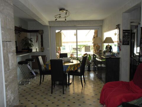  Appartement  louer 2 pices 90 m