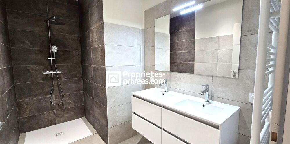 Vente Maison Maison Neuve  Saint Cyprien 4 pièces de 106 m2 Saint cyprien