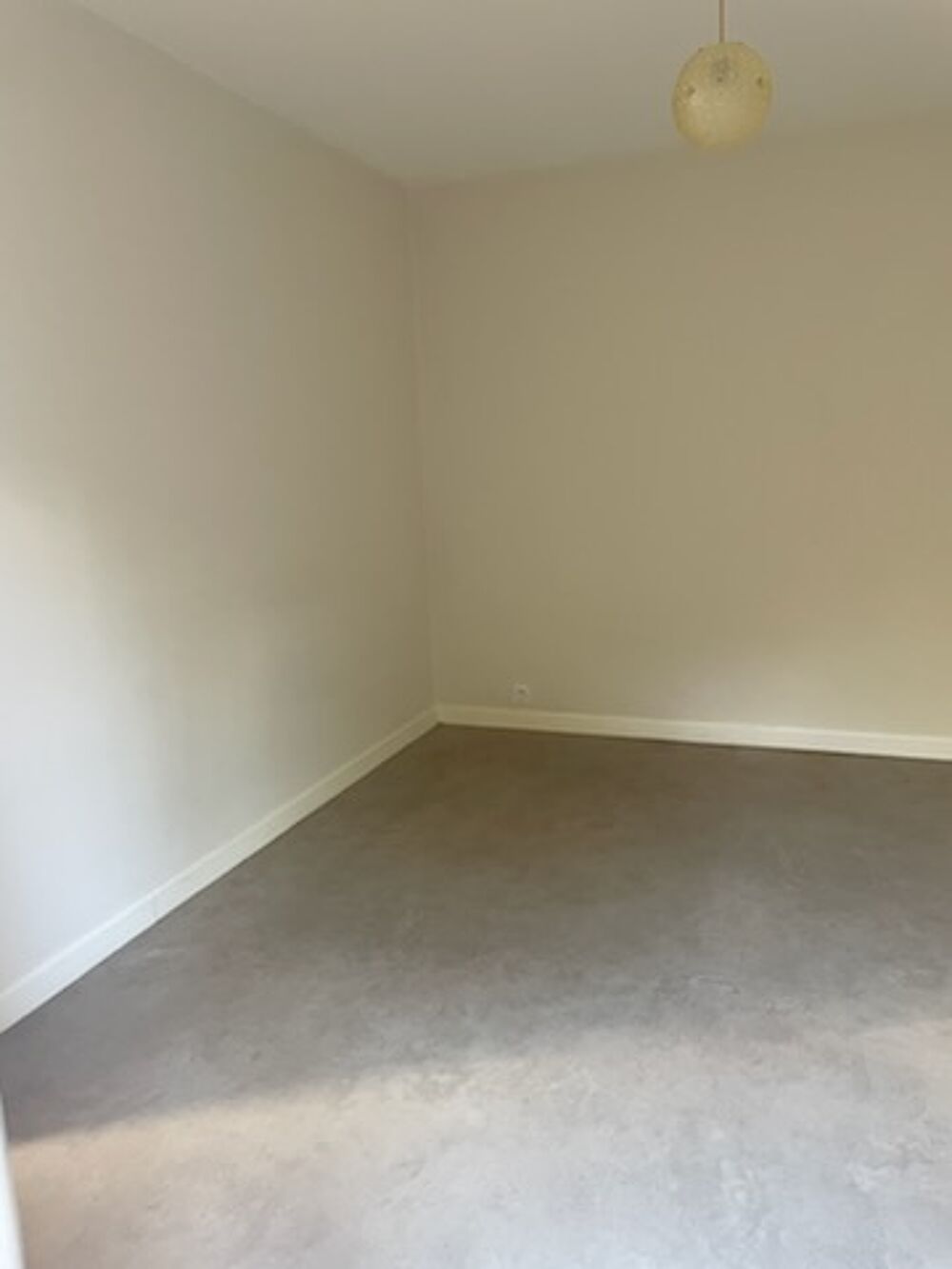 LOCATION T1 MARCILLAC SANS FRAIS D'AGENCE