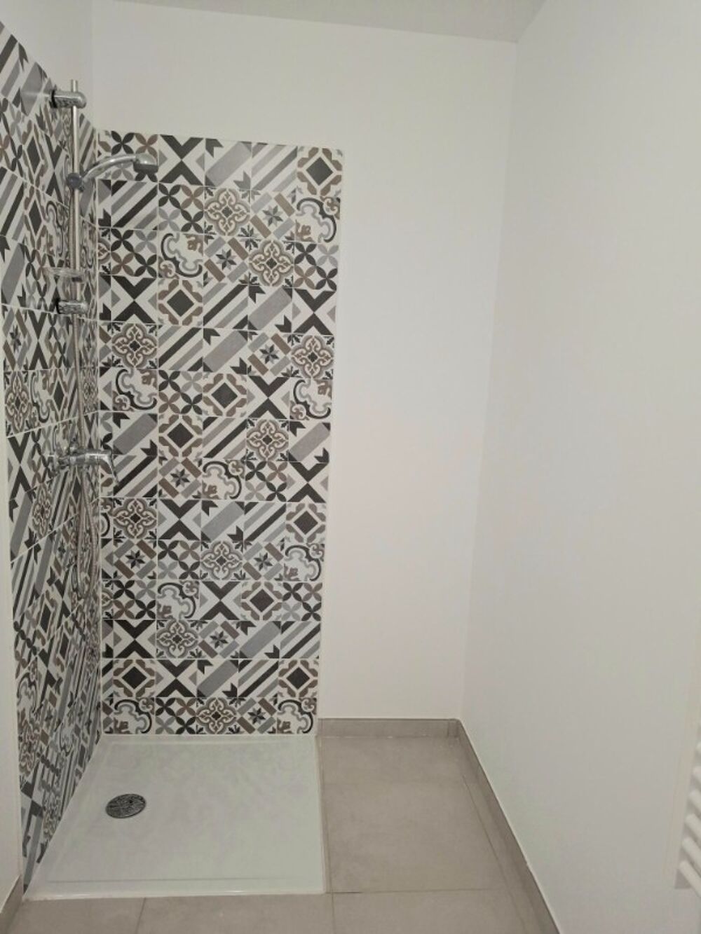 Location Appartement T1 NEUF avec terrasse et parking à MONTEUX Monteux
