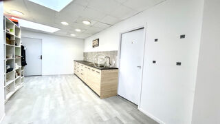  Immeuble � vendre 160 m�