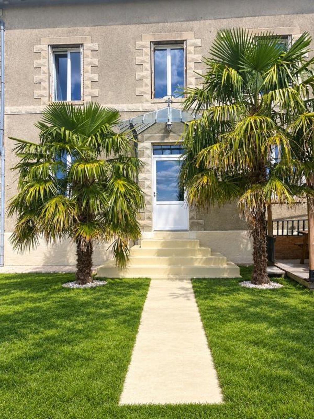 Belle maison en pierre de 4 chambres avec jardin de 515 m2 plat et puits