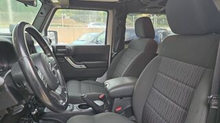 Wrangler 2.8 CRD 200 4X4 BVA5 Rubicon - Automatique 2012 occasion 83600 Frejus