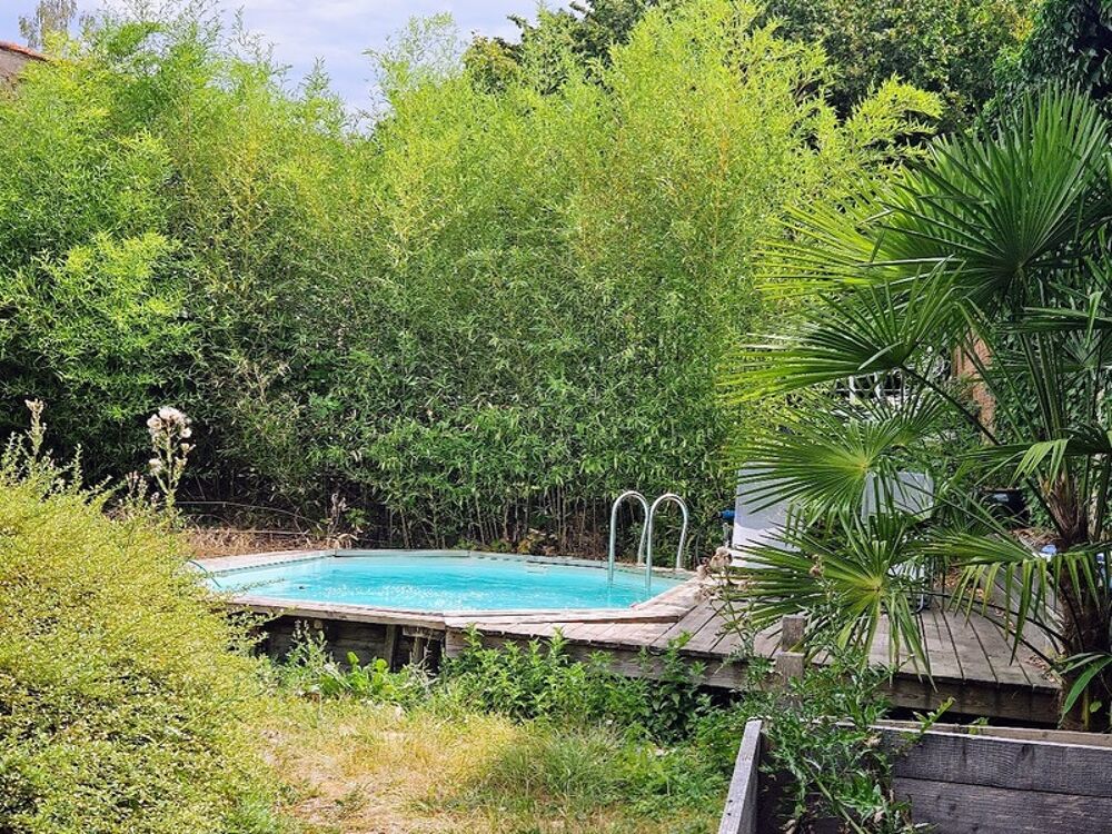 Maison 176 m² habitables - jardin - cour - grange CHAURIAT (63)